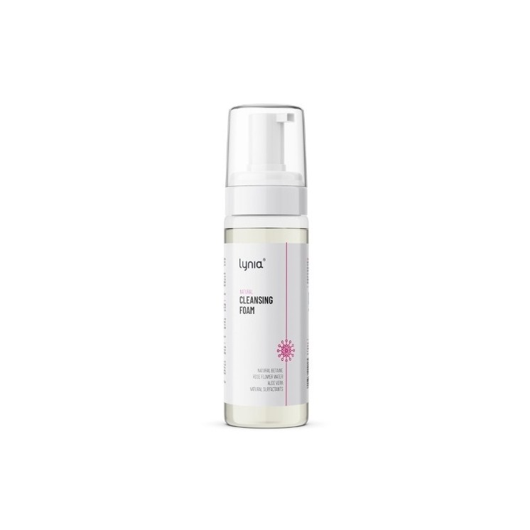 Moisturizing facial cleansing Lynia with betaine and rose water 150ml