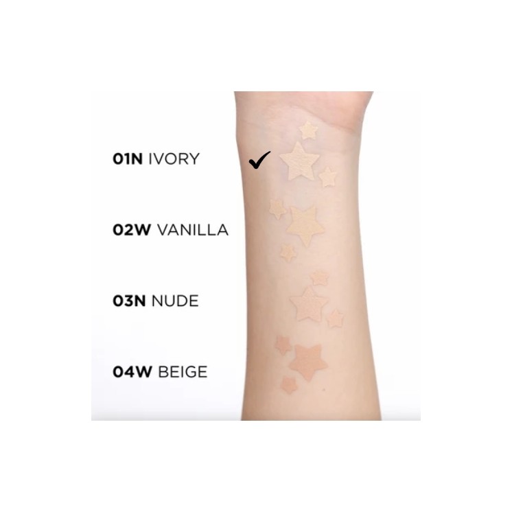 Fond de teint cushion Eveline Wonder Match Covering avec niacinamide /01N/ Ivory 15 g